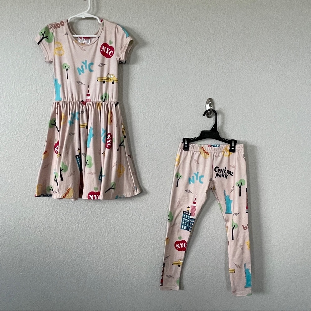 Dot Dot Smile 5/6 girls NYC cap sleeve twirl dress & leggings set